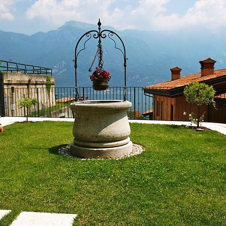 Villa Seriola Limone sul Garda Luaran gambar